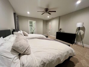 2 Schlafzimmer, Bügeleisen/Bügelbrett, kostenloses WLAN, Bettwäsche