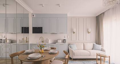 Aura - Spokojna Przysta w Nowym Porcie