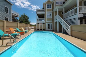 Pool - Patriot's Place - Corolla, Ocean Sands, 180 Yds to Beach, Pool, Hot Tub, Pool Table, Pets OK (Corolla)