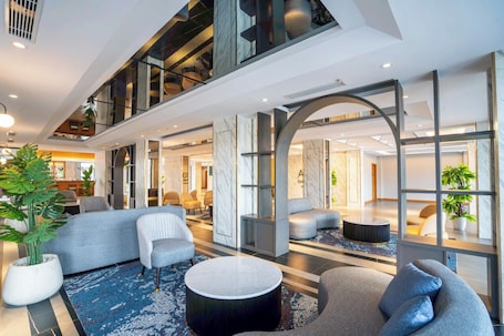 Lobby. Aston Emidary Bangka Hotel And Conference Center
