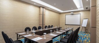 Aston Emidary Bangka Hotel And Conference Center