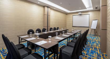 Aston Emidary Bangka Hotel And Conference Center