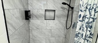 WELCOME 2 MI PRIVATE CASITA 1-bedroom apartment in charming Tampa with WiFi, AC