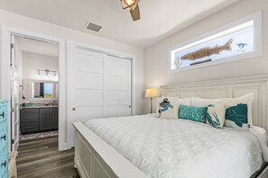 2 dormitorios, tabla de planchar con plancha, wifi gratis y ropa de cama