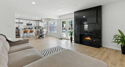 Luxury 4 Bedroom Private Home with Poolside Retreat