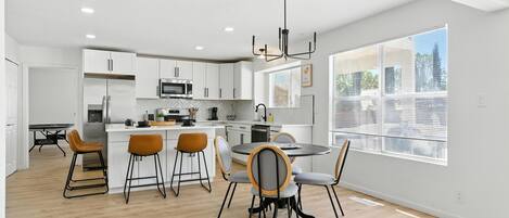 Microwave, oven, stovetop, dishwasher