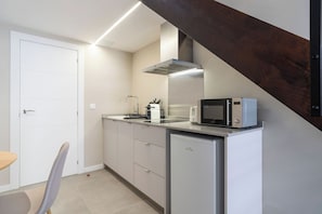 Fridge, microwave, coffee/tea maker, toaster - VLC HOST - Sumsi G (Valencia)