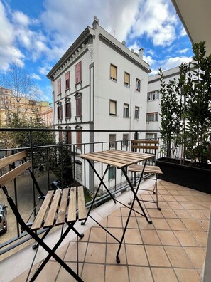 Deluxe Double Room, Balcony, Courtyard View | Terrace/patio