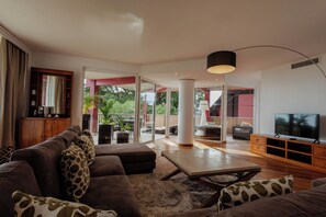 Presidential Suite, Ocean View - Tahiti Lagoon Resort (Punaauia)