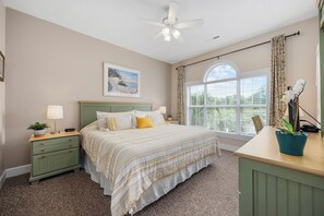 2 多间卧室、熨斗/熨衣板、WiFi、床单