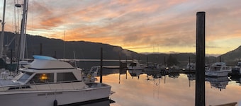 Gorgeous 3-Bedroom, 60ft Yacht in Enchanting Thorne Bay, Alaska By Sea, sleeps 6
