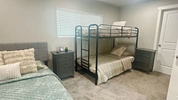 1 bedroom, iron/ironing board, WiFi, bed sheets