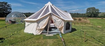 Star Gazing Cozy Hot Tent with heater and tv