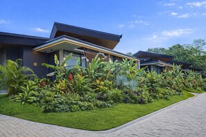 Deluxe Room, River View | Exterior