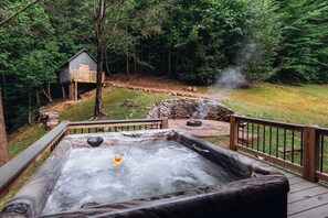 Bain à remous extérieur