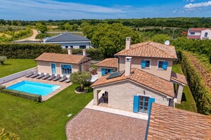 Exterior - Villa Milo Mali Vareski with Pool, Mali Vareški, Croatia (Mali Vareški)