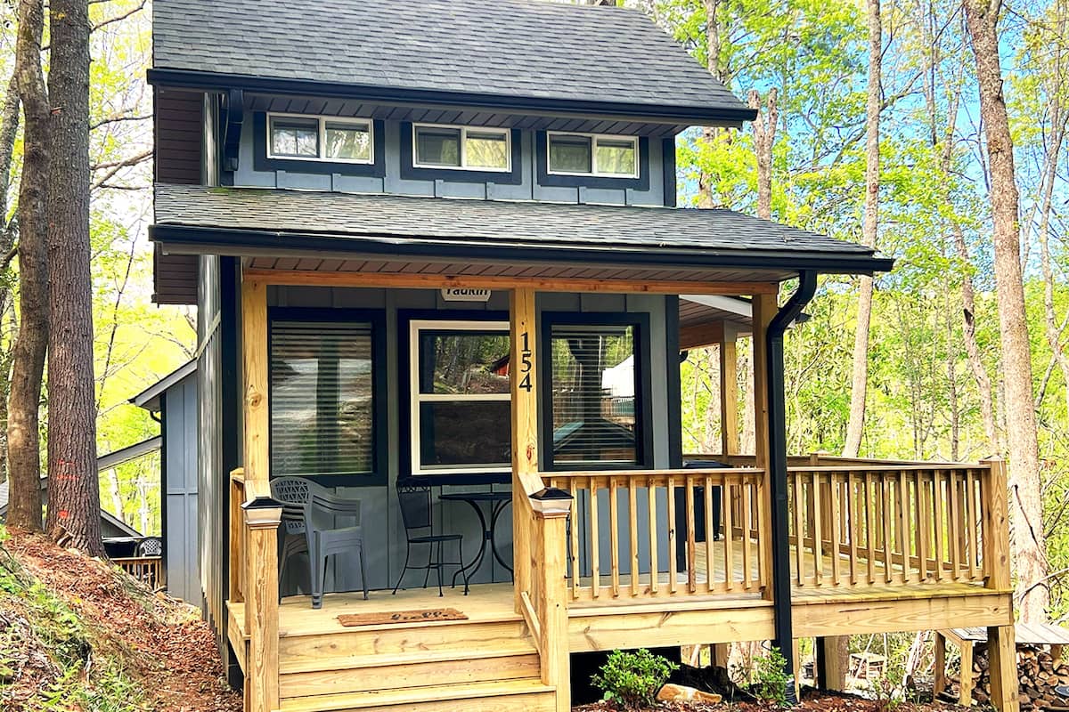 Comfort Cabin, 1 Bedroom, Non Smoking, Kitchenette | Terrace/patio