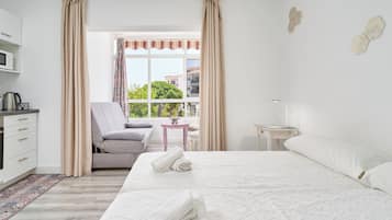 Bügeleisen/Bügelbrett, kostenloses WLAN, Bettwäsche