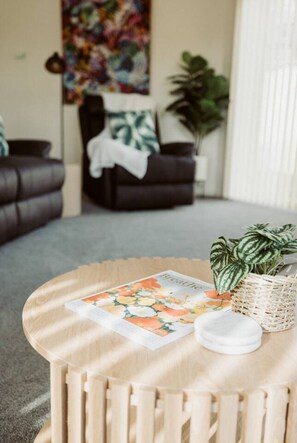 TV - The Sanctuary Devonport (Devonport)