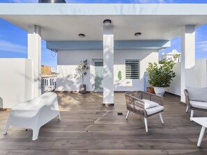 Terrace/patio - Casa Tapia | Full House for Families in San Juan (San Juan)