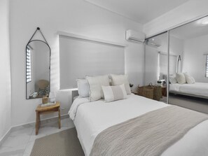 6 室のベッドルーム、デスク、旅行用ベビーベッド、WiFi (無料)