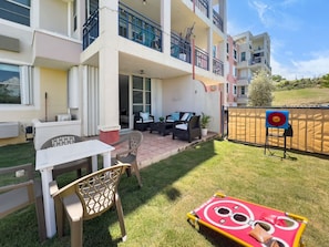 Outdoor dining - Sea Breeze Escape | Sleeps 7 + Pool in Ceiba (Ceiba)