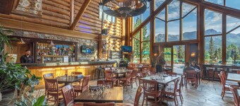 Mountain Village Getaway with Pool & Hot Tub