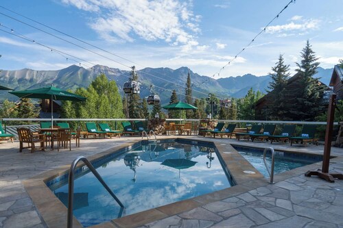 Mountain Village Getaway with Pool & Hot Tub