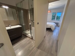 2 chambres, draps fournis