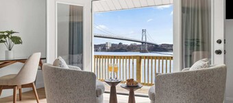 Hudson Escape W/ Hot Tub + Bridge View