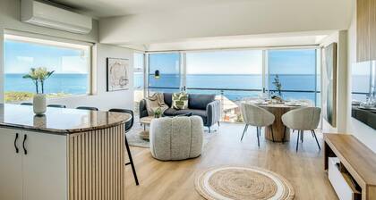 Ocean View 2 bed Apt in Camps Bay Skyline Heights