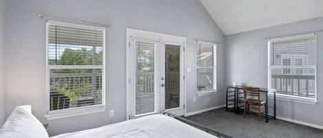 4 chambres, fer et planche à repasser, Wi-Fi gratuit, draps fournis