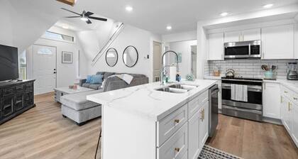 Charming Home with Huge Deck, Steps from the Beach