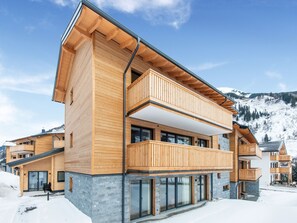 Apartment | Exterior