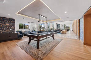 Spielezimmer