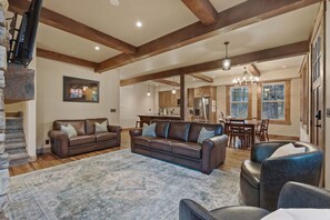 Smart TV, fireplace, video games