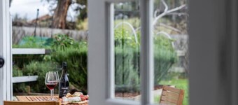 A Cottage In Richmond