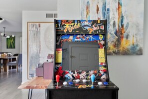 Spielezimmer