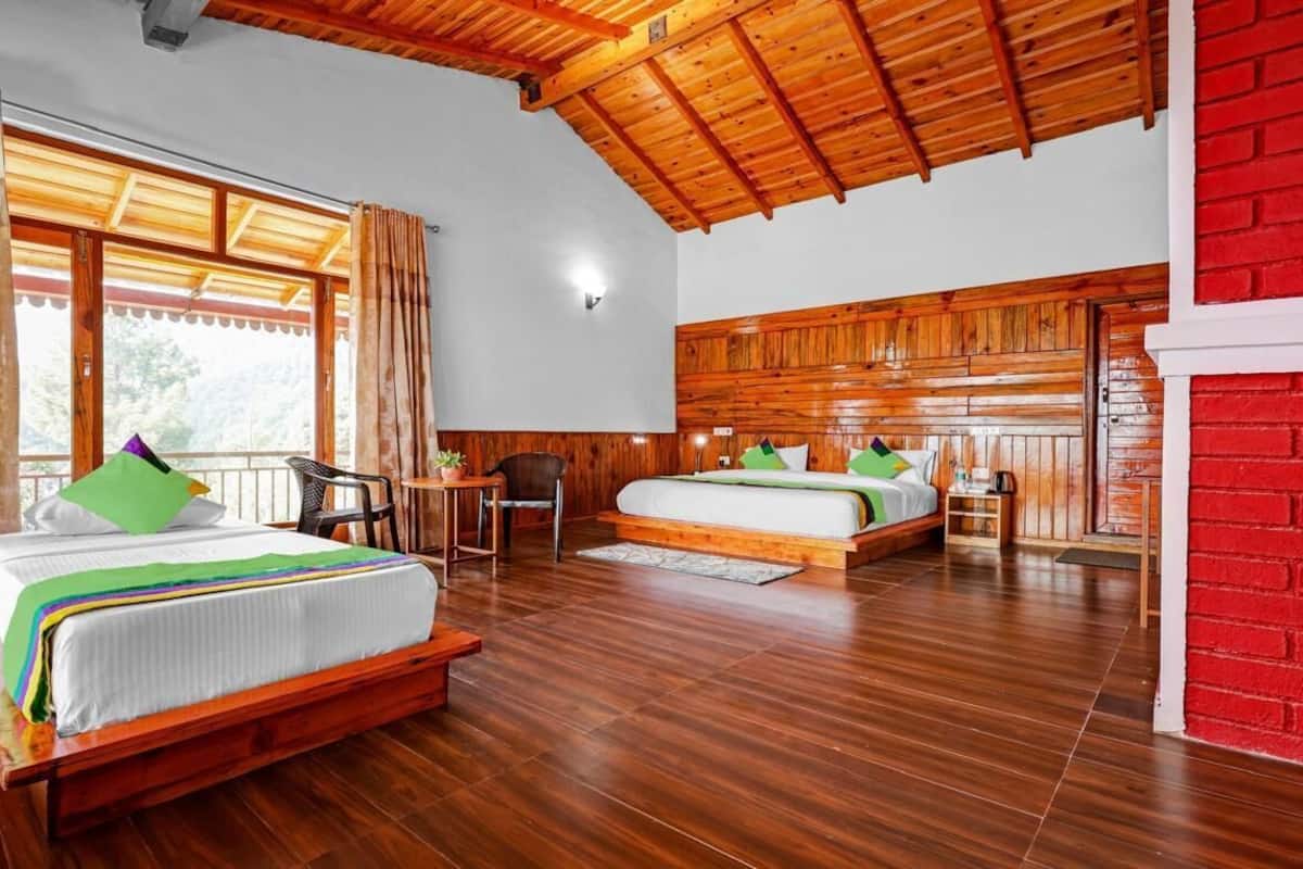 Mahogany Room | Soundproofing, free WiFi