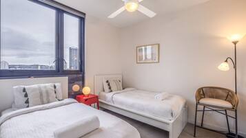 1 Schlafzimmer, Schreibtisch, BĂŒgeleisen/BĂŒgelbrett, kostenloses WLAN