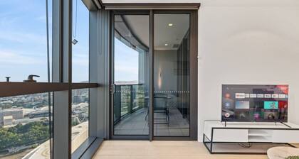 River View Suite | 1BR 3People | Balcony Pool Gym