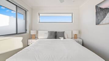 4 soverom, strykejern/-brett, wi-fi og sengetøy