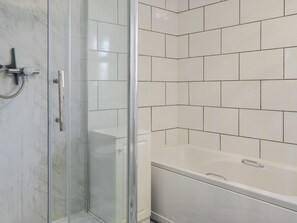 Towels - 2 bedroom accommodation in Filey (Filey)