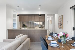 Dining - Relax-Ready 4BR Near Bayside & Shops | Workspace (Victoria Point)