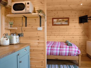 1 bedroom, free WiFi