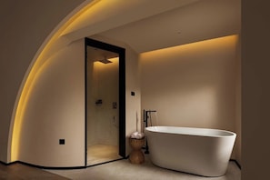 Deluxe-Doppelzimmer, Gartenblick | Badezimmer