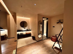 Bathroom - Lijiang Garden vacation PuZhi hotel (Lijiang)
