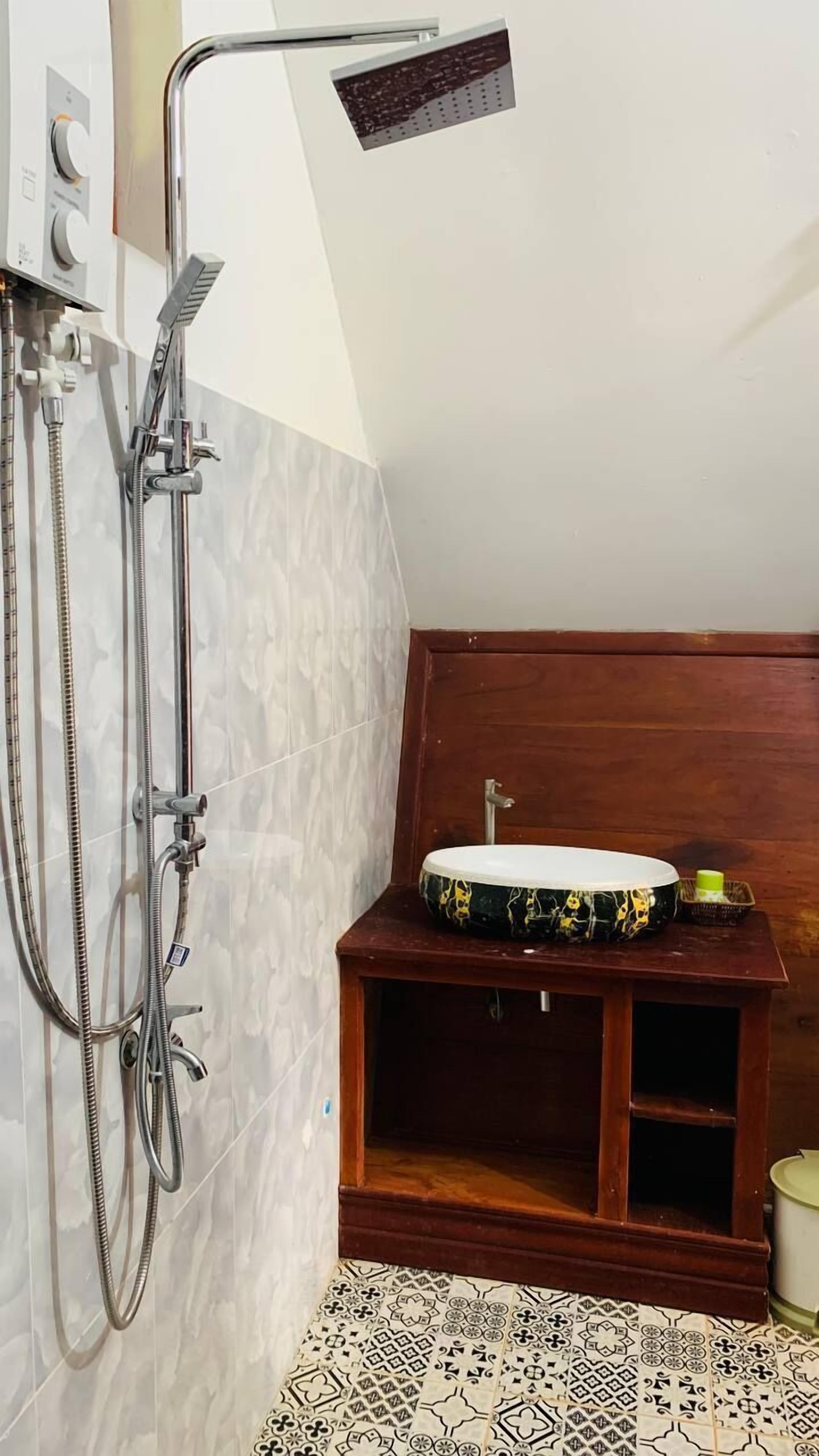 Family Single Room | In-room safe