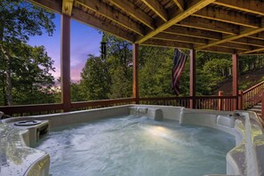Outdoor spa tub - Mountain Views | Hot Tub | Fire Pit | Dog Friendly (Blue Ridge)