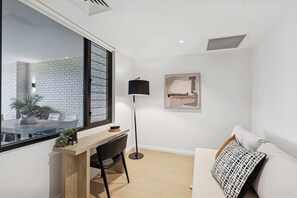 Living area - 5-Star Lakefront Terrace | Beach (Avoca Beach)